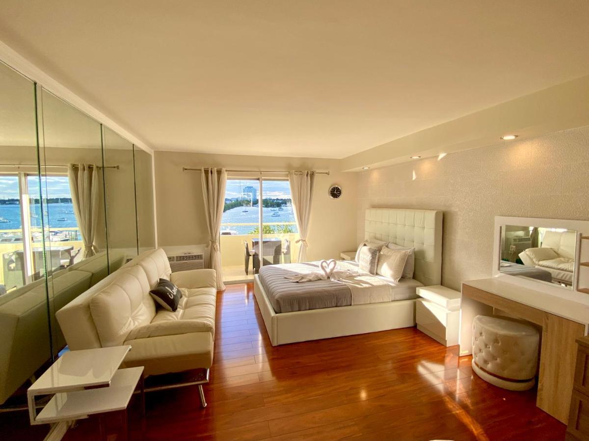 Modern Waterfront Apartment With Miami Skyline View, Free Parking 5 Mins Drive To מיאמי ביץ' מראה חיצוני תמונה