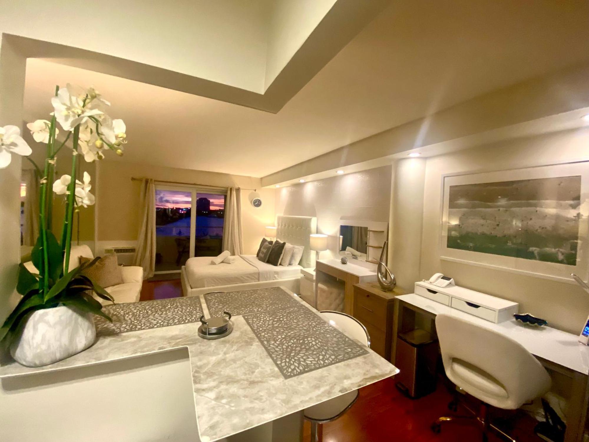 Modern Waterfront Apartment With Miami Skyline View, Free Parking 5 Mins Drive To מיאמי ביץ' מראה חיצוני תמונה